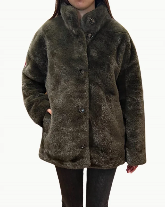 Holiday Sale Venus Knitted Coat In Army