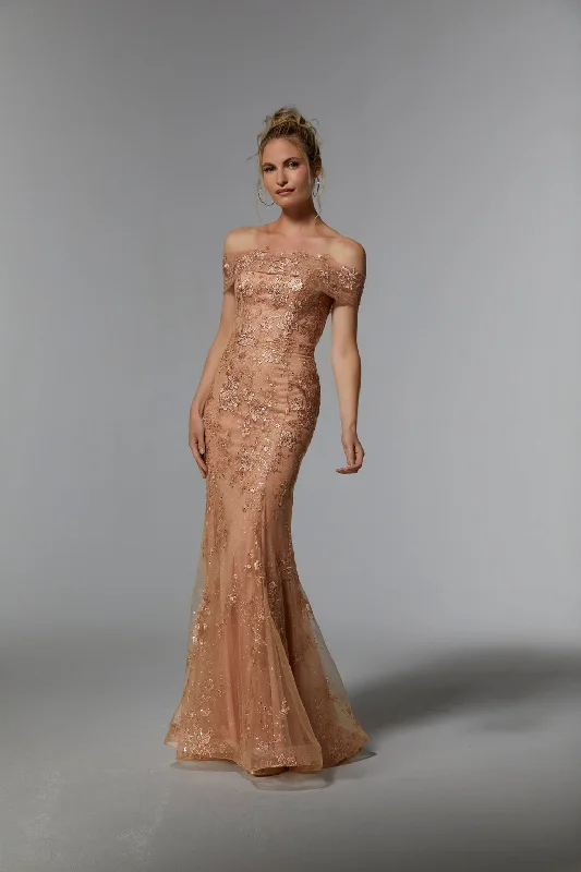 Stock Clearance MGNY Madeline Gardner New York 72936 Long Formal Fitted Prom Gown