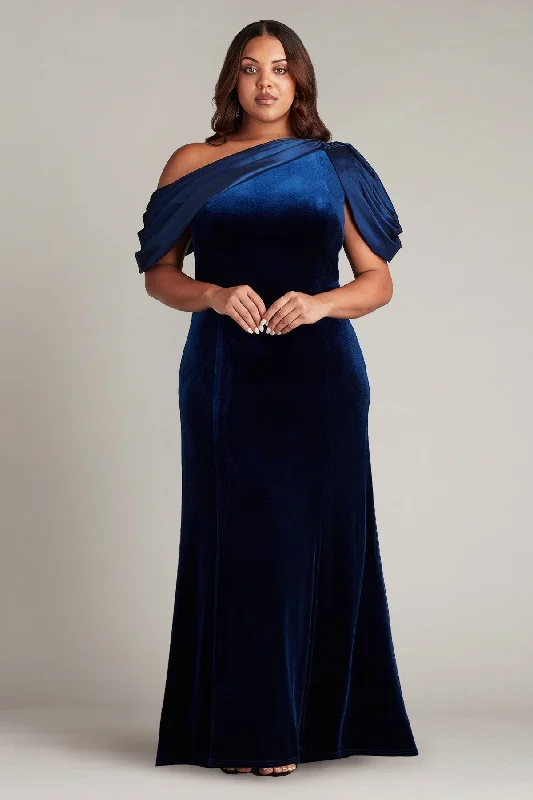 New Deals Tadashi Shoji BAL22037LQ Long Formal Velvet Fitted Evening Dress