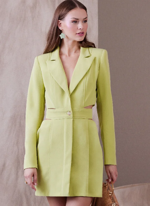Final Markdown Vogue Sewing Pattern V1936 Misses' Blazer Dress