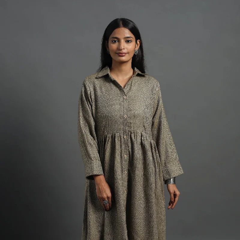 Super Deal Zeenat Brown Plain Button Down Woollen Dress 09