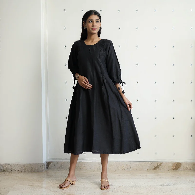 Deal Explosion Krisha Black Slub Silk Plain Dress