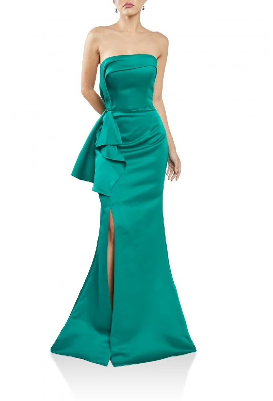 Year-End Clearance Terani Couture 242E3195 Fitted Long Formal Mermaid Prom Dress