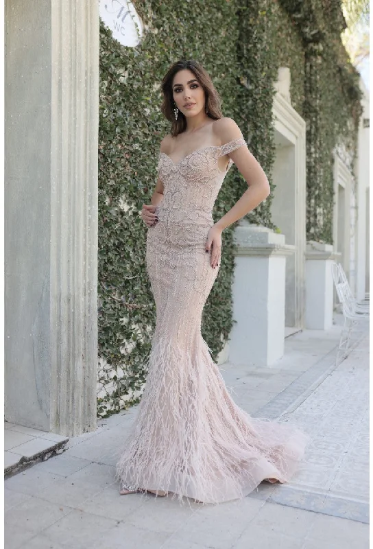 Super Deal Terani Couture 2214GL0113 Long Fitted Formal Prom Beaded Dress