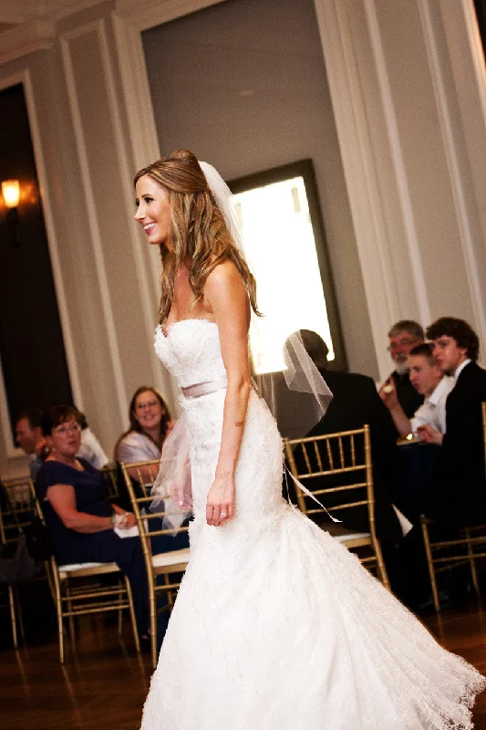 Time-Limited Offer Monique Lhuillier Aspen
