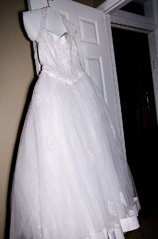 Hurry In David's Bridal David's Bridal IDK Size 8