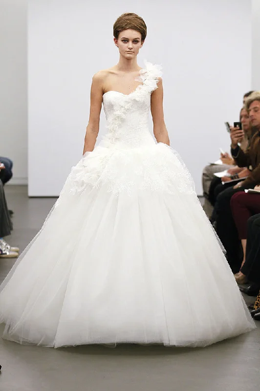 Inventory Reduction Vera Wang Laura