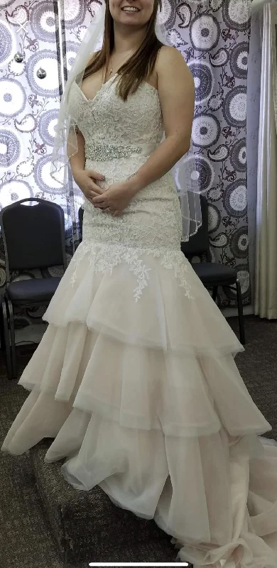 Online Only David Tutera Adrian 215262