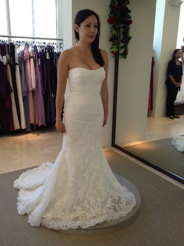 Exclusive Deal Enzoani Blue Elim by Enzoani