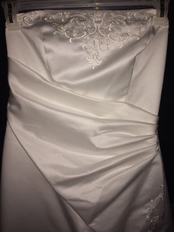 Savings Alert David's Bridal Br1009