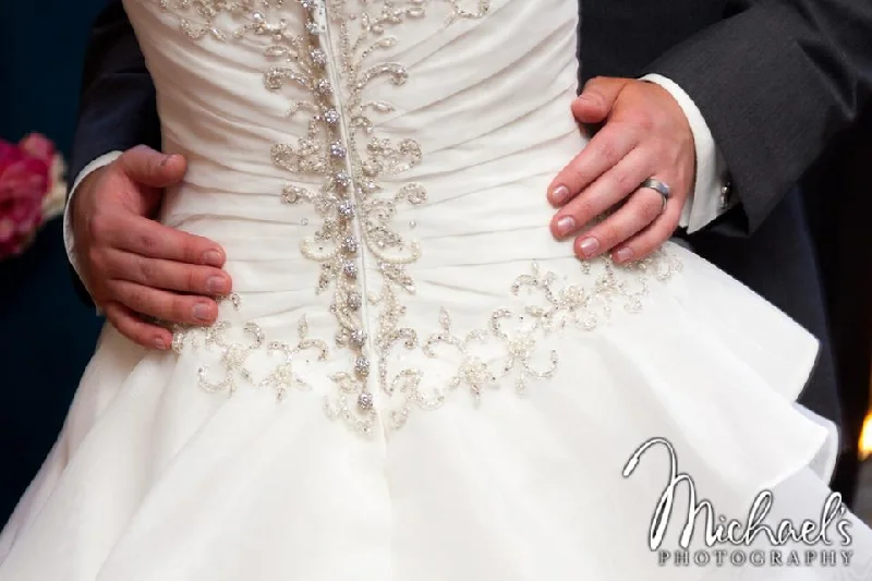 Seasonal Sale Justin Alexander Justin Alexander 8486 Size 6