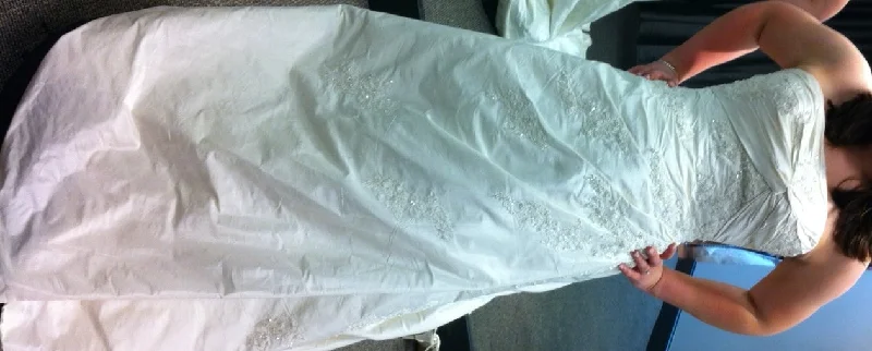 Seasonal Clearance Pronovias A-Line Gown