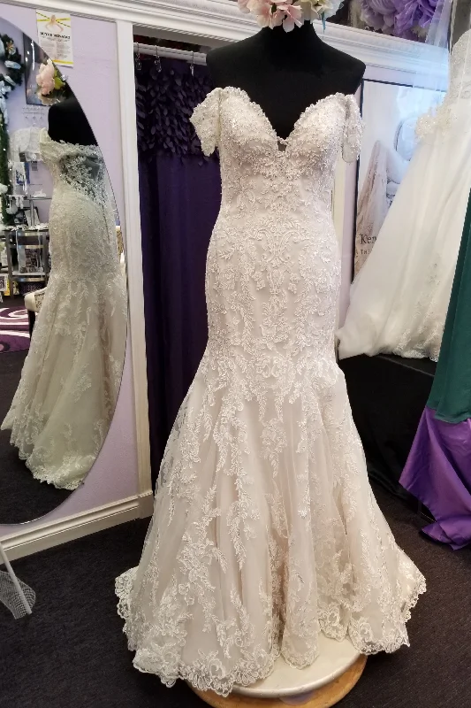 Closeout Sale David Tutera Aura/116201