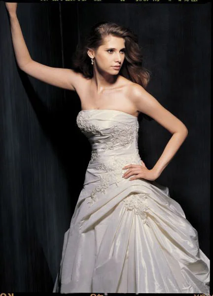 Deep Discounts Enzoani Adeline