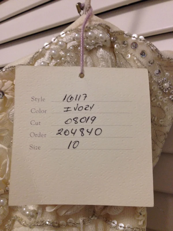 Exclusive Online Offer Vera Wang Style # 16117